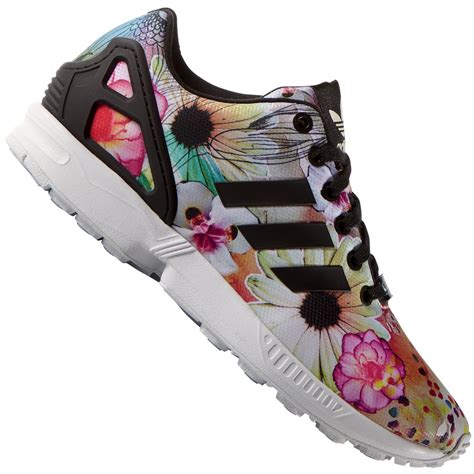 adidas sneaker schwarz damen mit blumenmuster|Sneakers · Blumen .